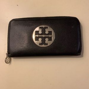 Tory Burch Zip Wallet